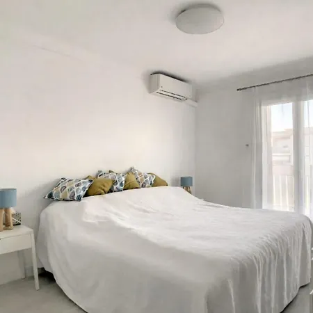 Apartman 3-bedroom - Parking - 2 Min - Cros De
