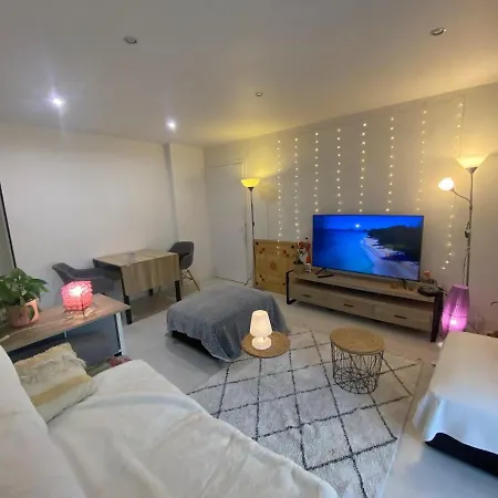 Apartman 3-bedroom - Parking - 2 Min - Cros De *